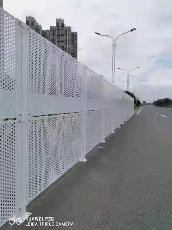 裝配式鋼結構圍擋的安裝難度和時間需求如何？【旭東鋼構圍擋】